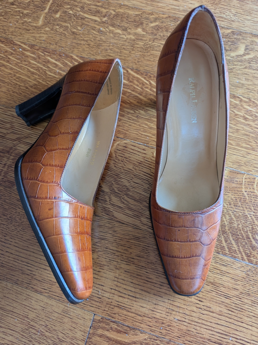 Vintage Ralph Lauren Women’s Croc - Embossed Leather Pumps in Brown/Tan Size 8.5